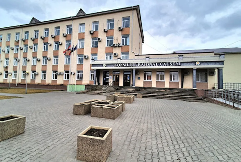 FERESTRE PVC CAUSENI